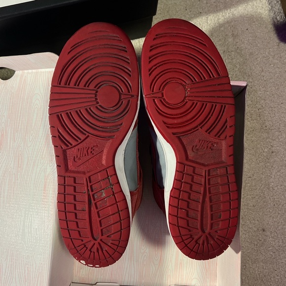 Nike Dunk High Pro SB UNLV Size 10 - Picture 3 of 4